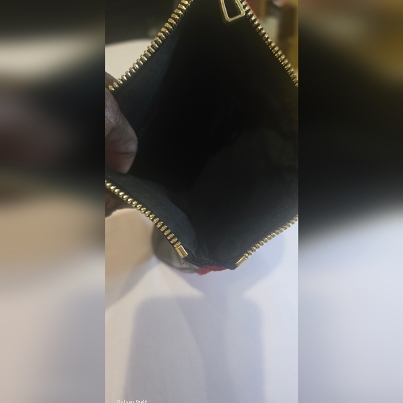 Authentic Balmain for H&M Elegant Red suede Clutch Bag Used Once - Picture 4 of 5